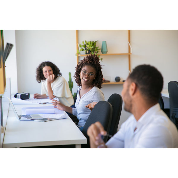 7 WAYS TO STAY POSITIVE AT WORK DURING ANXIOUS TIMES